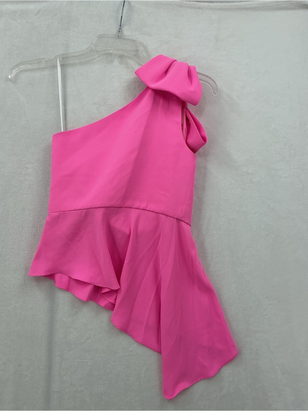 Amanda Uprichard Hot Pink One-Shoulder Top with Bow Detail 1018 - Picture 4 of 5